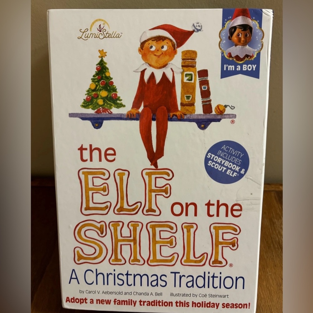 The Elf On The Shelf Christmas Brown Eye Tone Boy Scout Doll and Book NEW